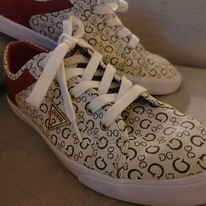 Vintage GUESS Comly-r low top sneakers size 9.5M